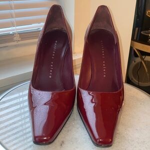 Martinez Valero Cherry Soft Patent Heel Size 7.5M